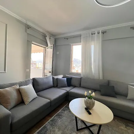 Zeus Apartment Tirana