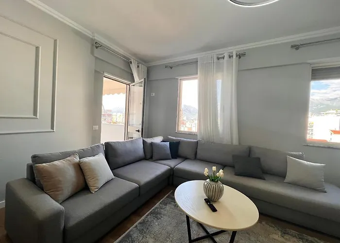 Zeus דירה טיראנה